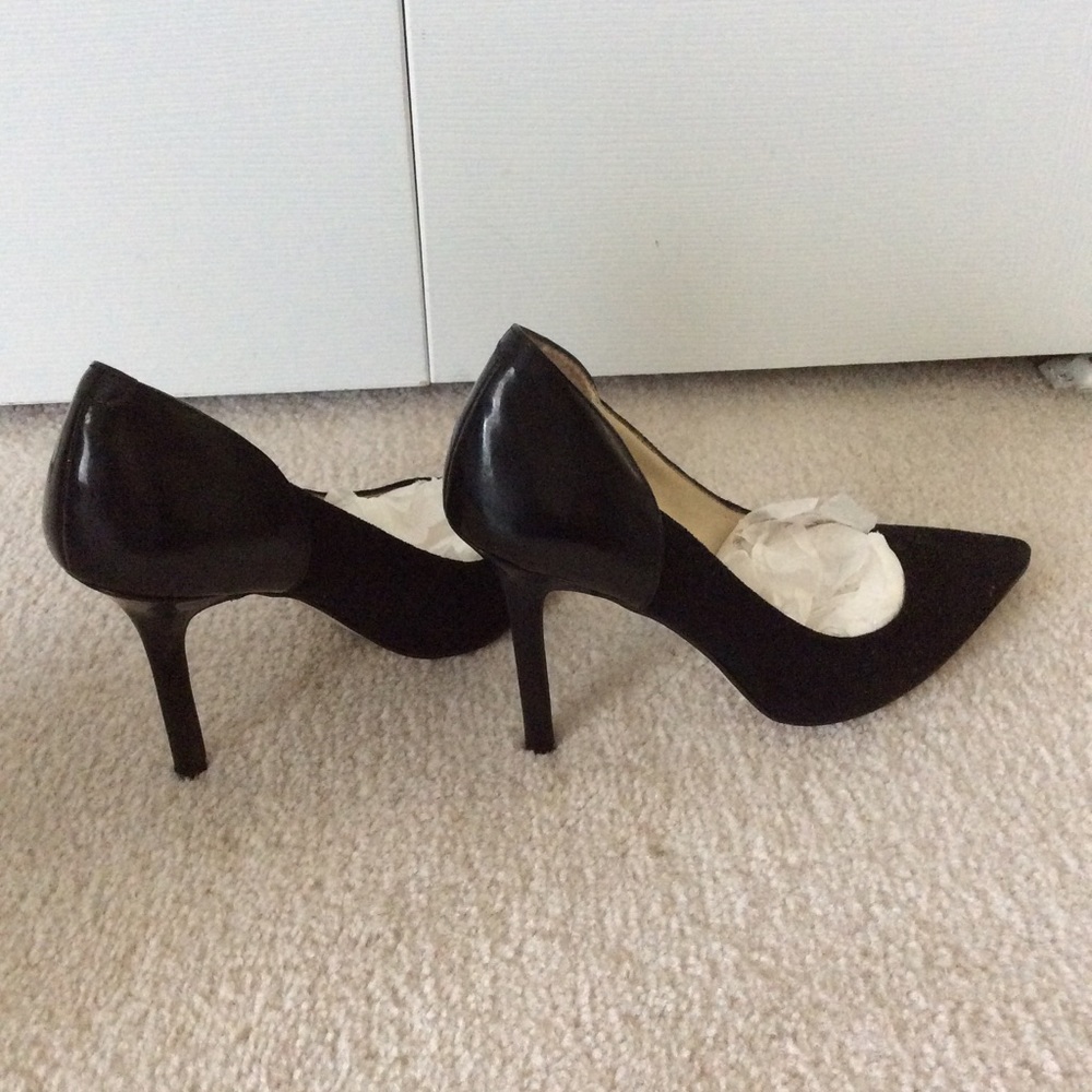 Enzo black suede pumps